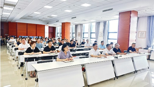 強(qiáng)化安全意識(shí) 夯實(shí)安全根基——宏河集團(tuán)開展2025年全員培訓(xùn)1